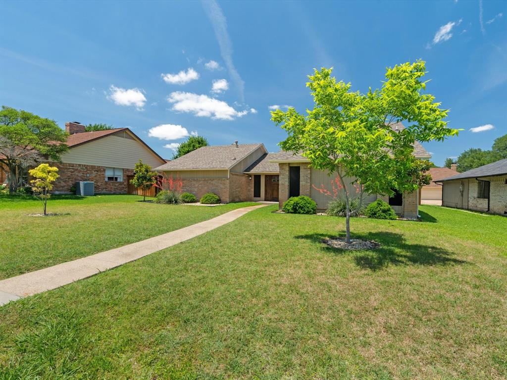 1507 Summertree Court Property Photo 1