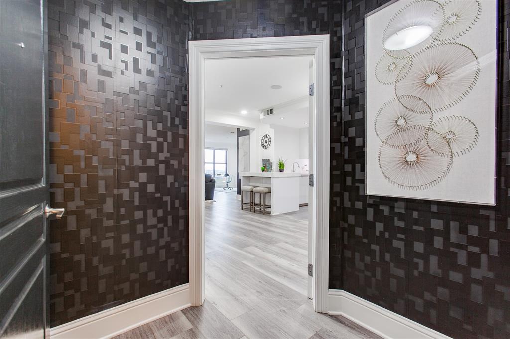 330 Las Colinas Boulevard Property Photo 2