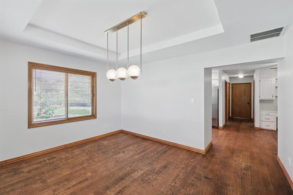 201 Stone Canyon Drive Property Photo 12