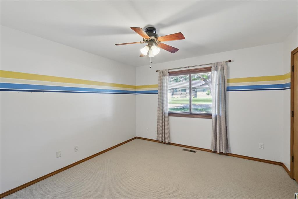 201 Stone Canyon Drive Property Photo 26