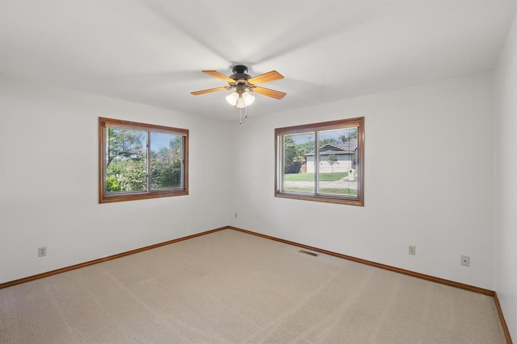 201 Stone Canyon Drive Property Photo 29