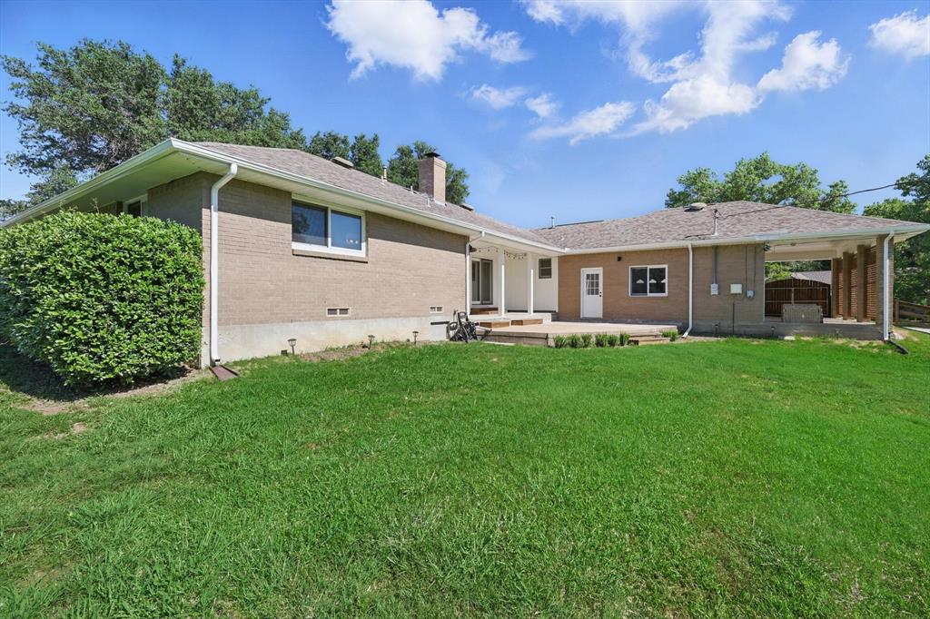 201 Stone Canyon Drive Property Photo 33