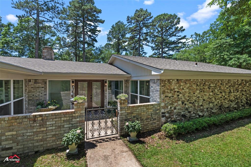 9829 Hwy 11 Property Photo