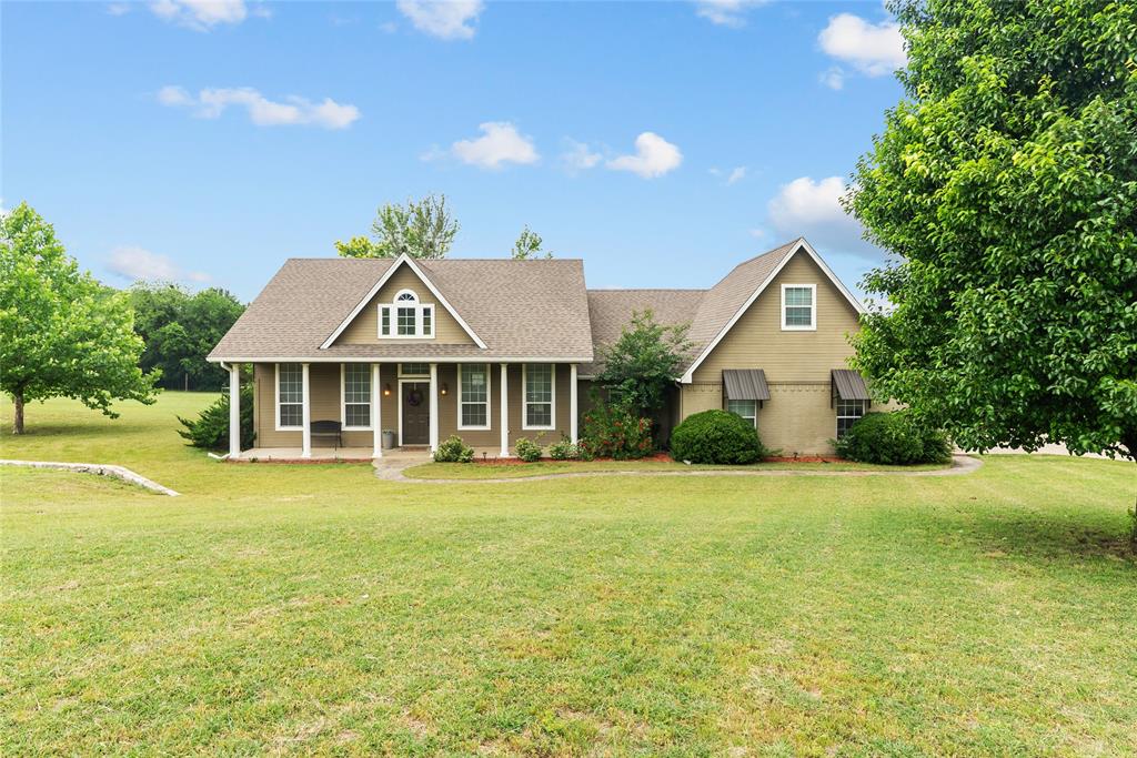 415 Stone Mountain Court Property Photo 2