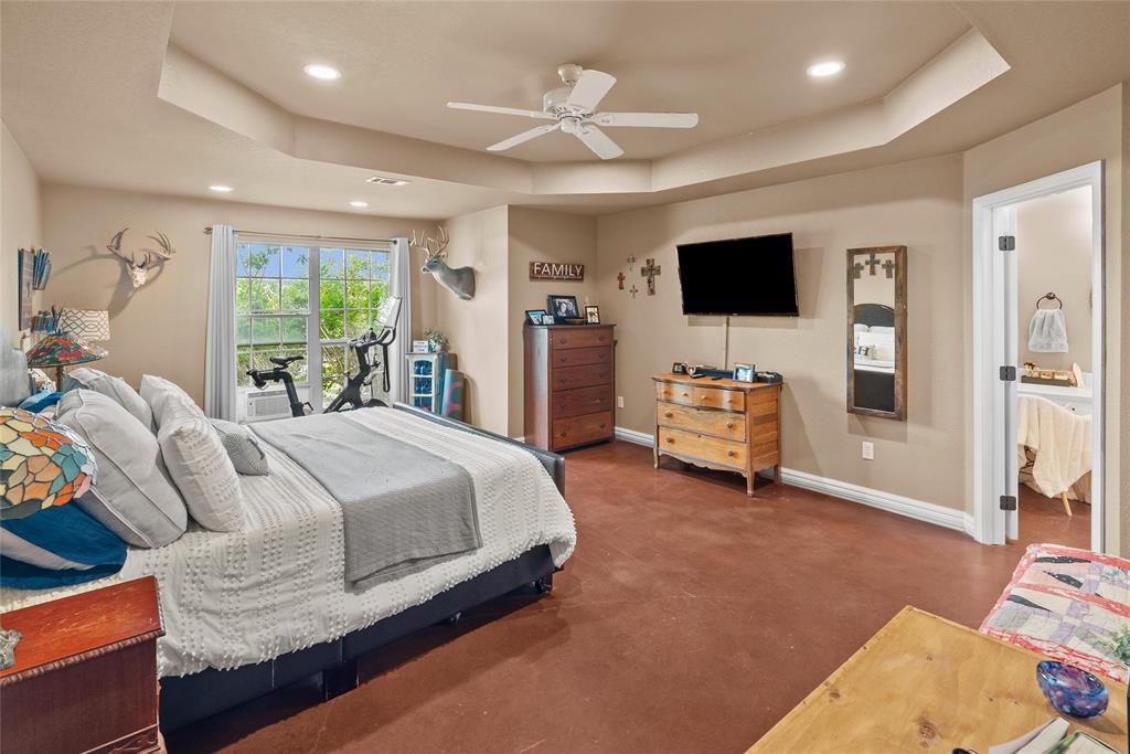 415 Stone Mountain Court Property Photo 8