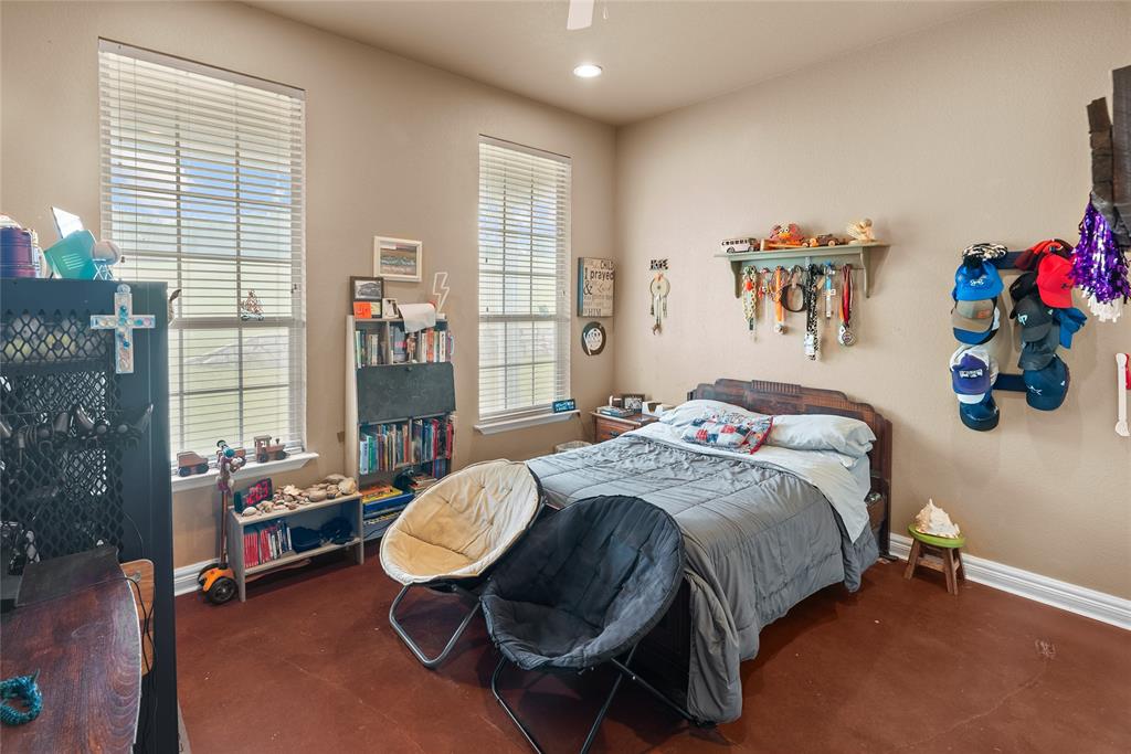 415 Stone Mountain Court Property Photo 12