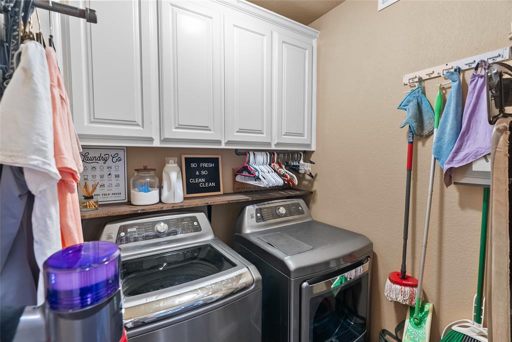 415 Stone Mountain Court Property Photo 15
