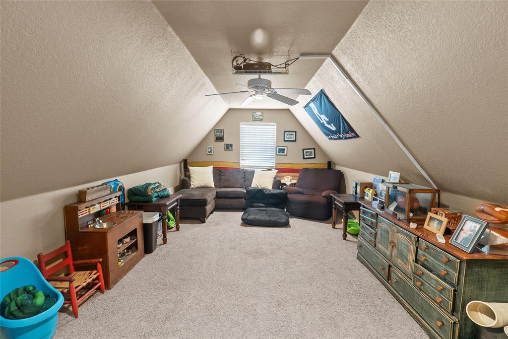 415 Stone Mountain Court Property Photo 16