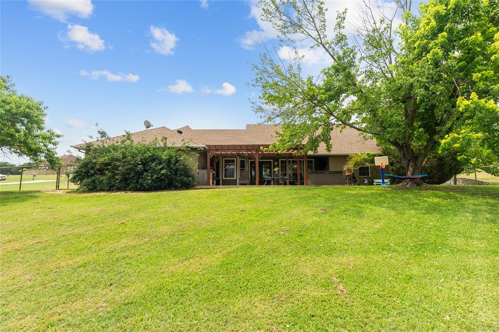 415 Stone Mountain Court Property Photo 23