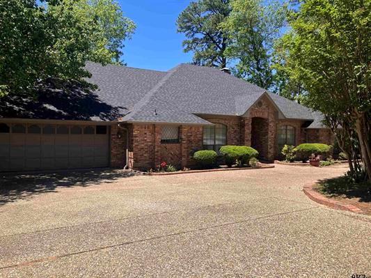 3803 Lake Forest Drive Property Photo 1