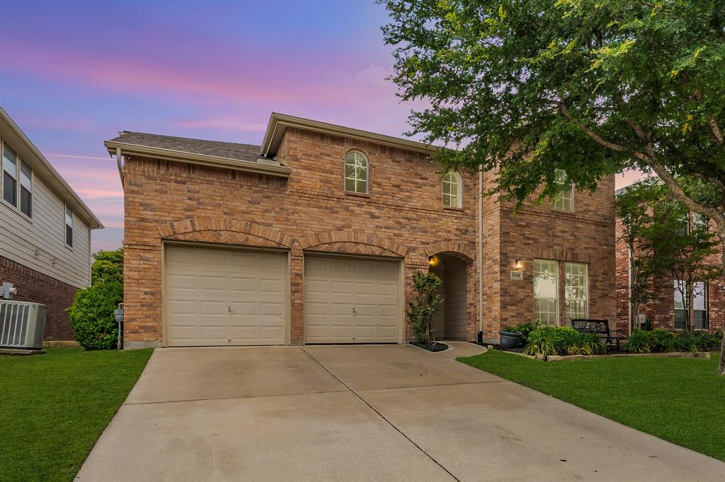13105 Settlers Trail Property Photo 1