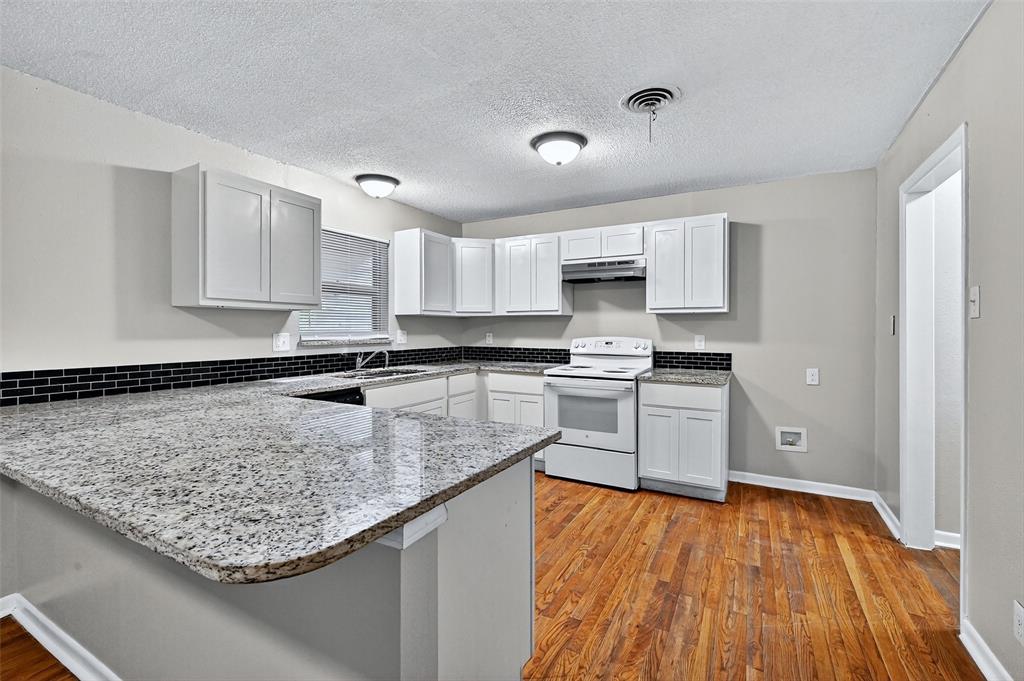 1306 Blanton Place Property Photo 7