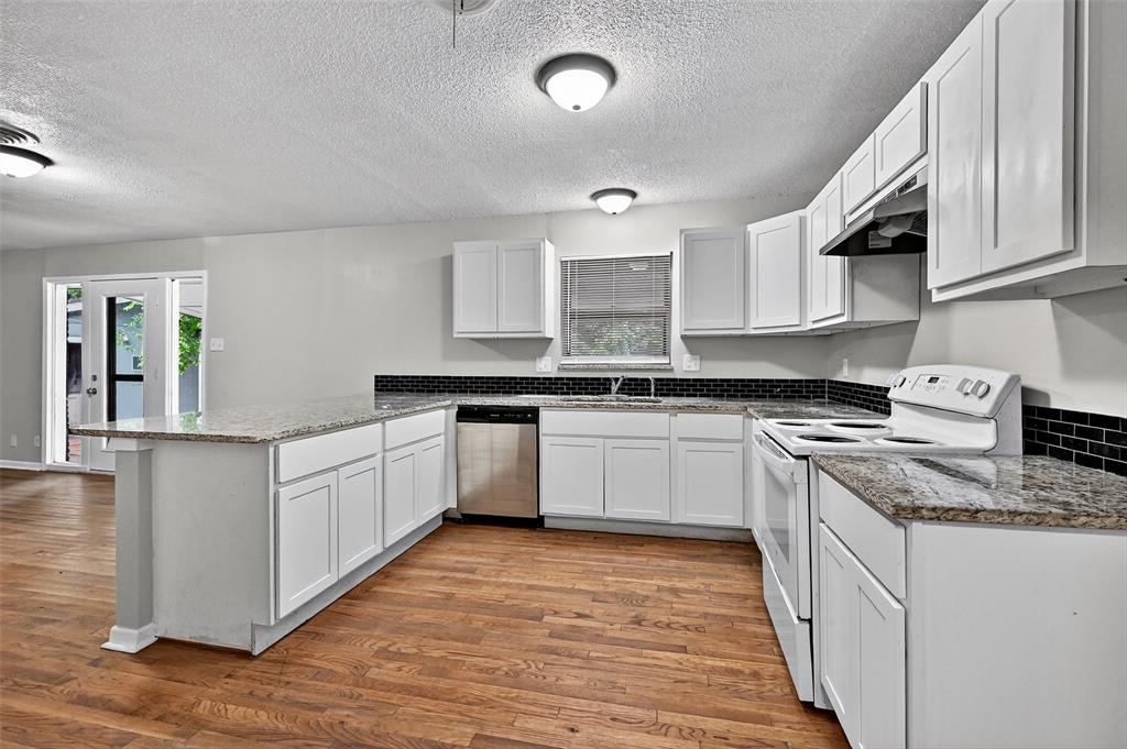 1306 Blanton Place Property Photo 9