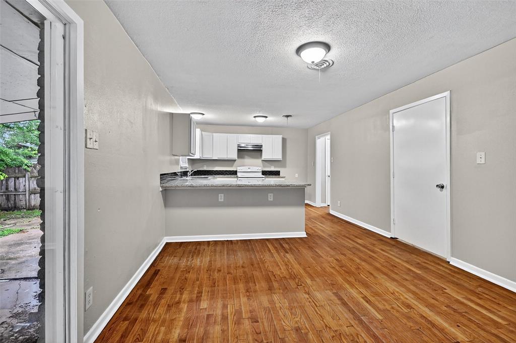 1306 Blanton Place Property Photo 17