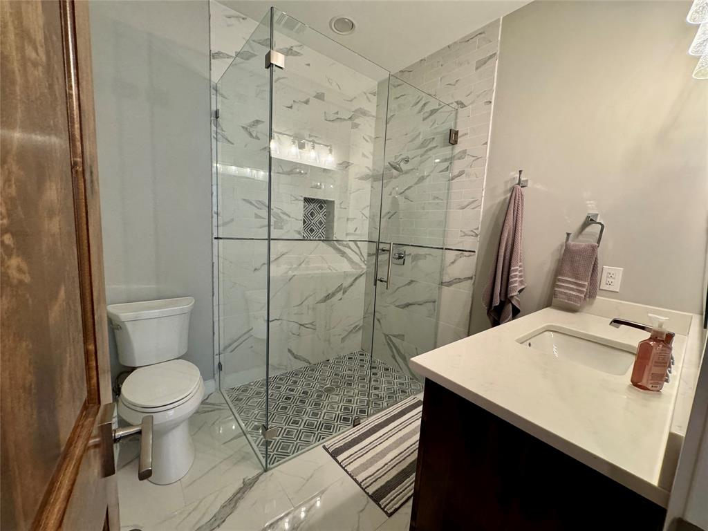 474 Eagle Cove Circle Property Photo 18