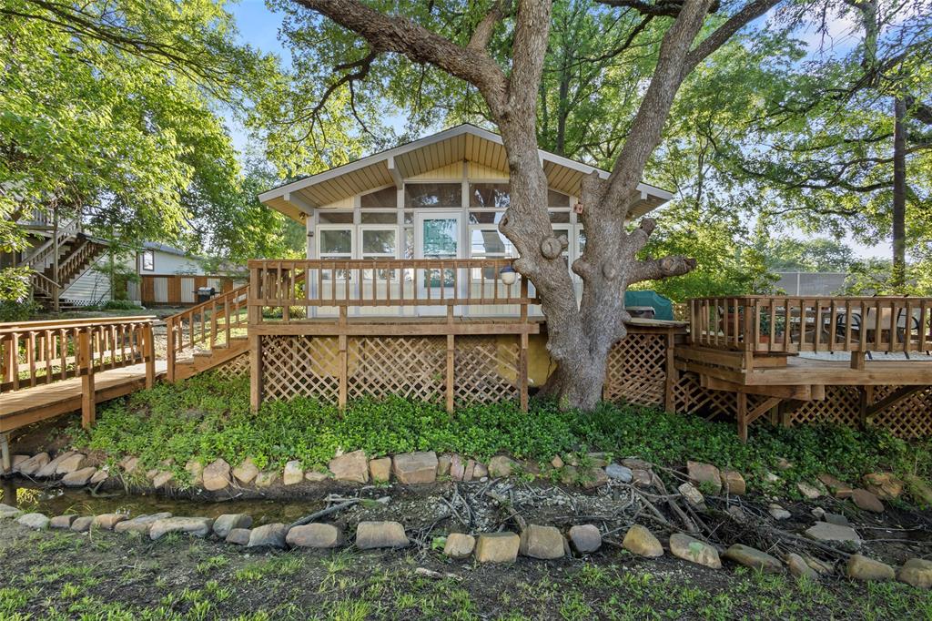 53 Bentwood Drive Property Photo 1