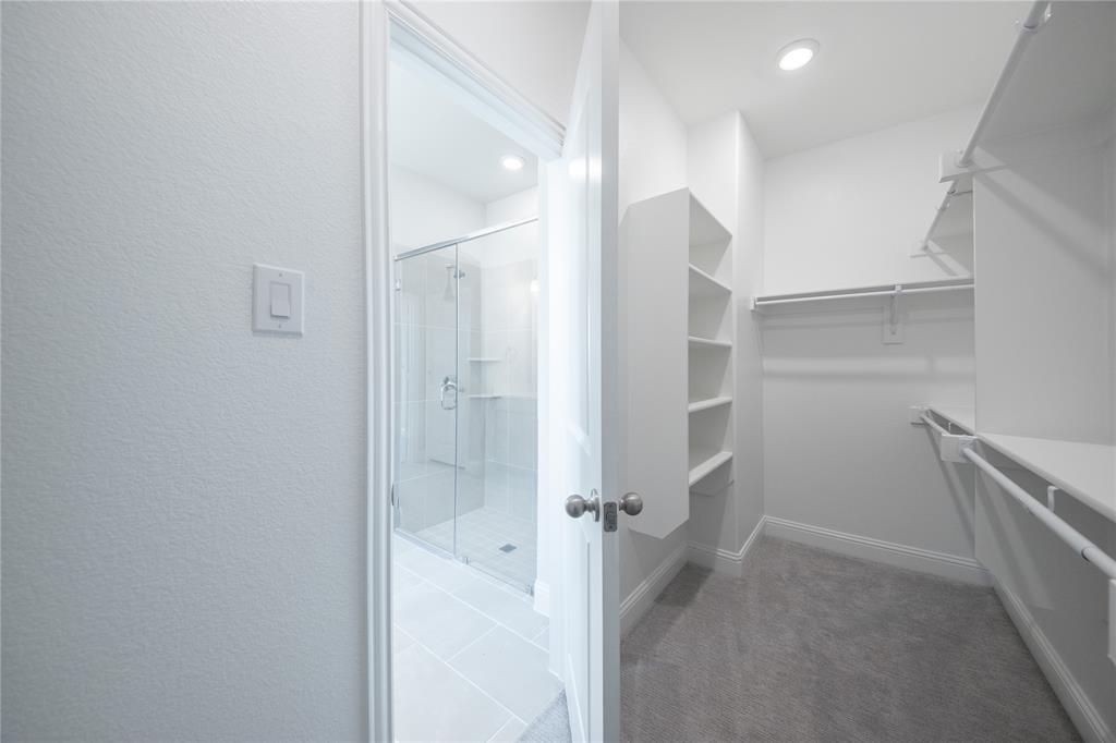 2404 Saint George Drive Property Photo 15