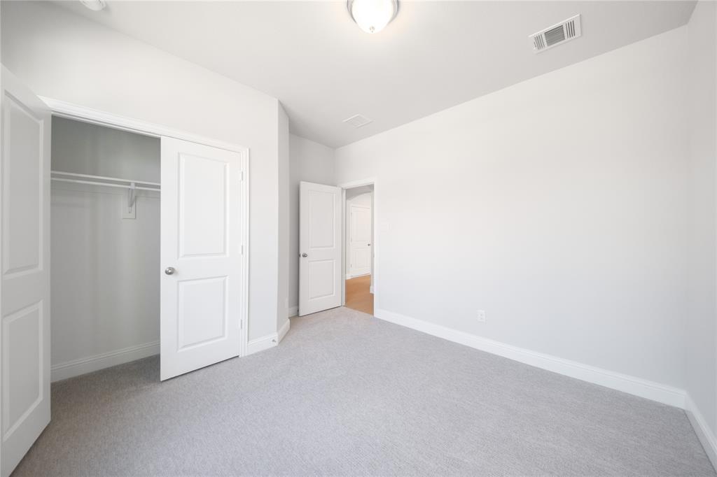 2404 Saint George Drive Property Photo 24