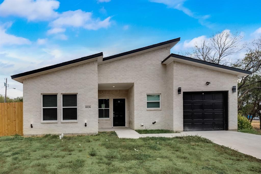 1826 Marfa Avenue Property Photo 1