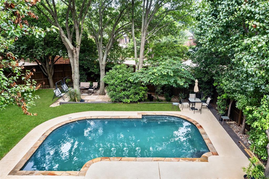 110 San Mateo Court Property Image