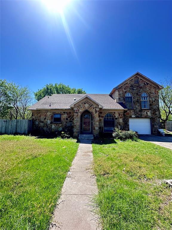 833 W Live Oak Street Property Photo