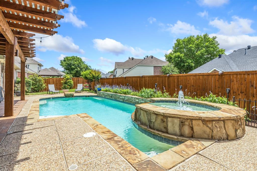 8905 Glen Garden Drive Property Photo 31