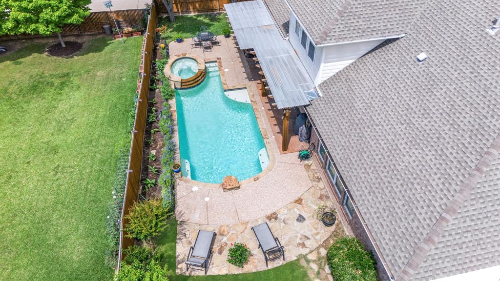 8905 Glen Garden Drive Property Photo 38