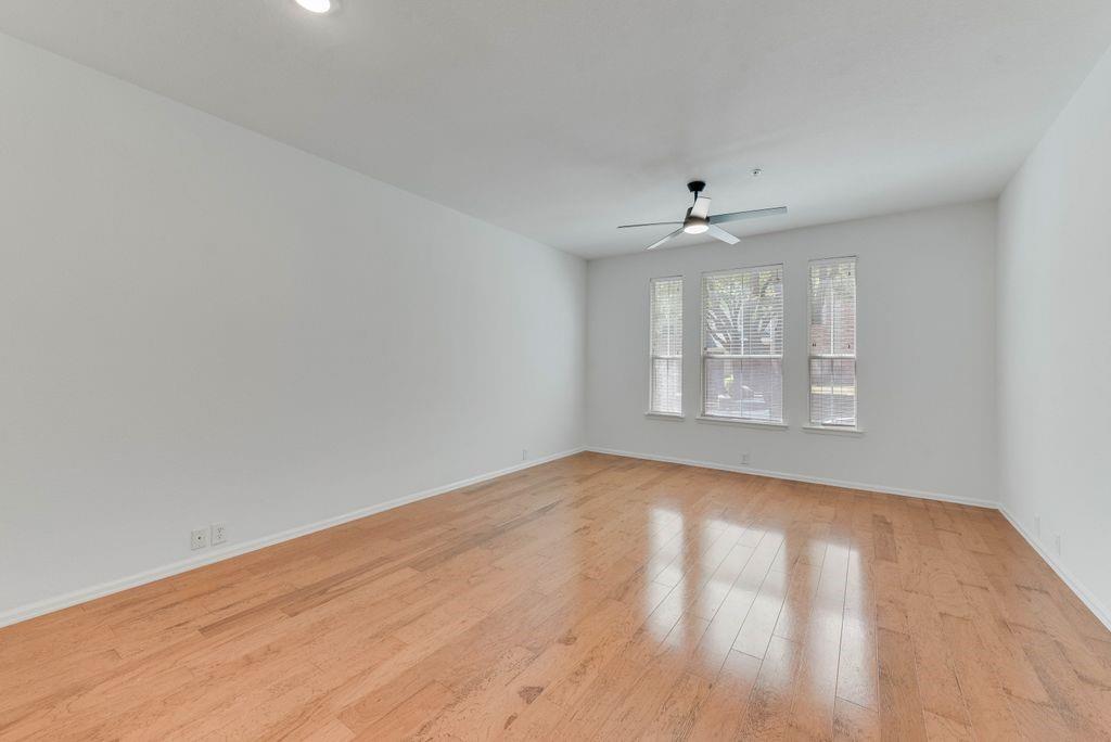 317 Legends Drive Property Photo 3