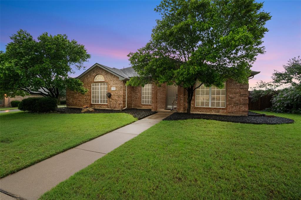 1711 Sage Drive Property Photo 1