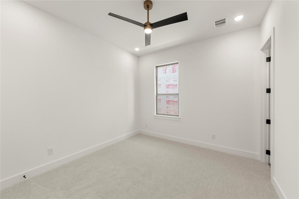 2681 Pelican Point Property Photo 21