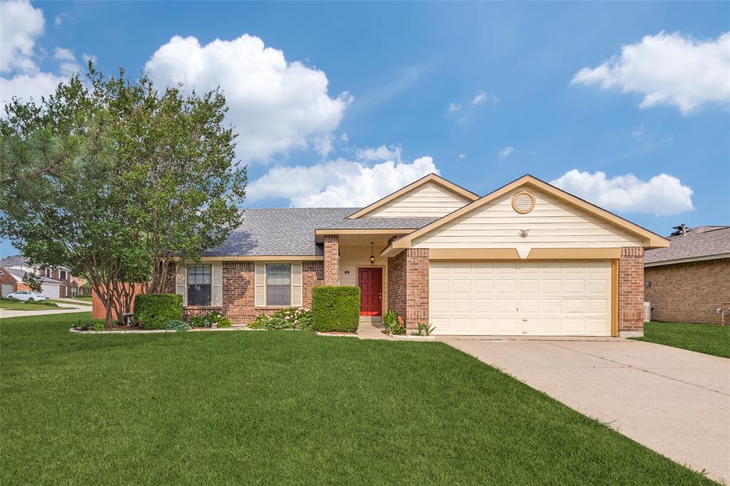 5401 Briar Lane Property Photo