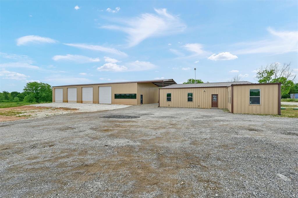 28400 W Us Highway 82 Property Photo 6