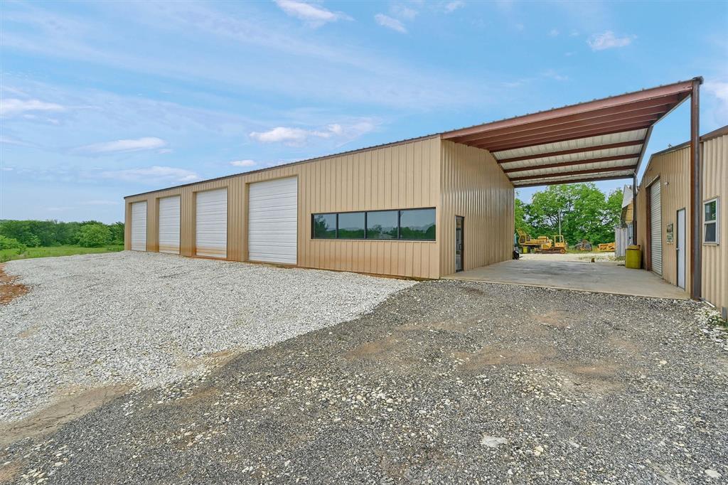 28400 W Us Highway 82 Property Photo 9