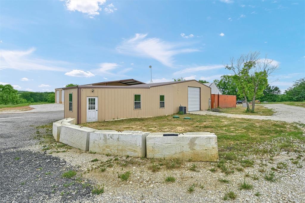 28400 W Us Highway 82 Property Photo 25