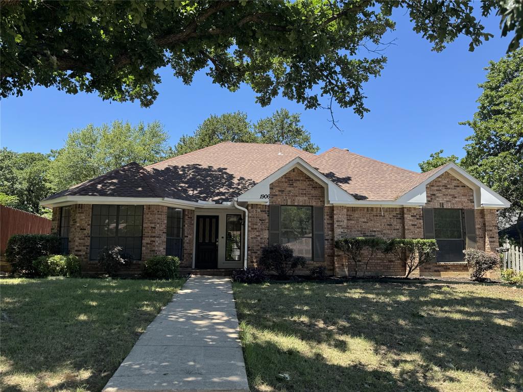 1906 Buffalo Bend Drive Property Photo 1