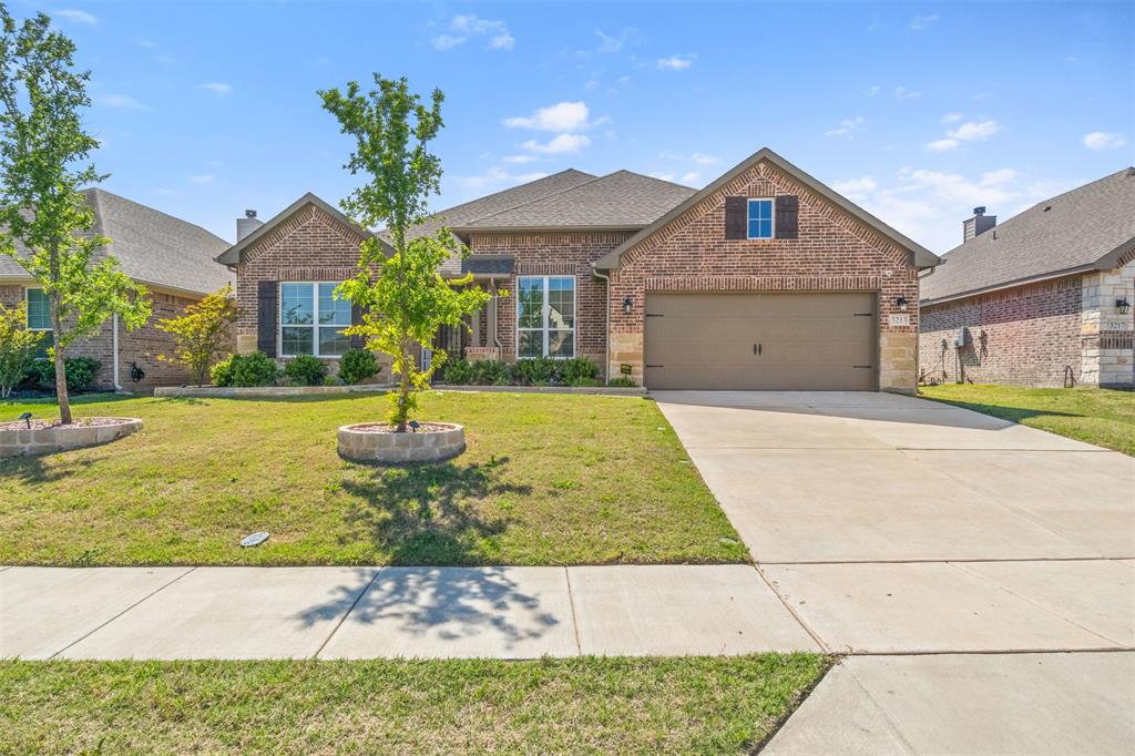 3213 Greymoore Drive Property Photo 1