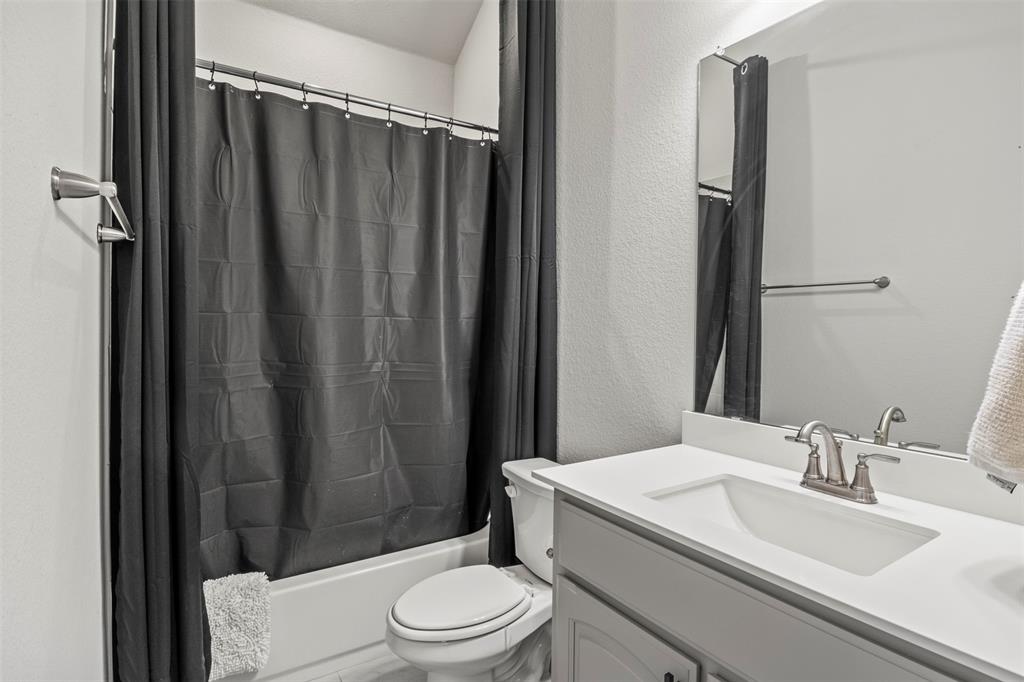 3213 Greymoore Drive Property Photo 18