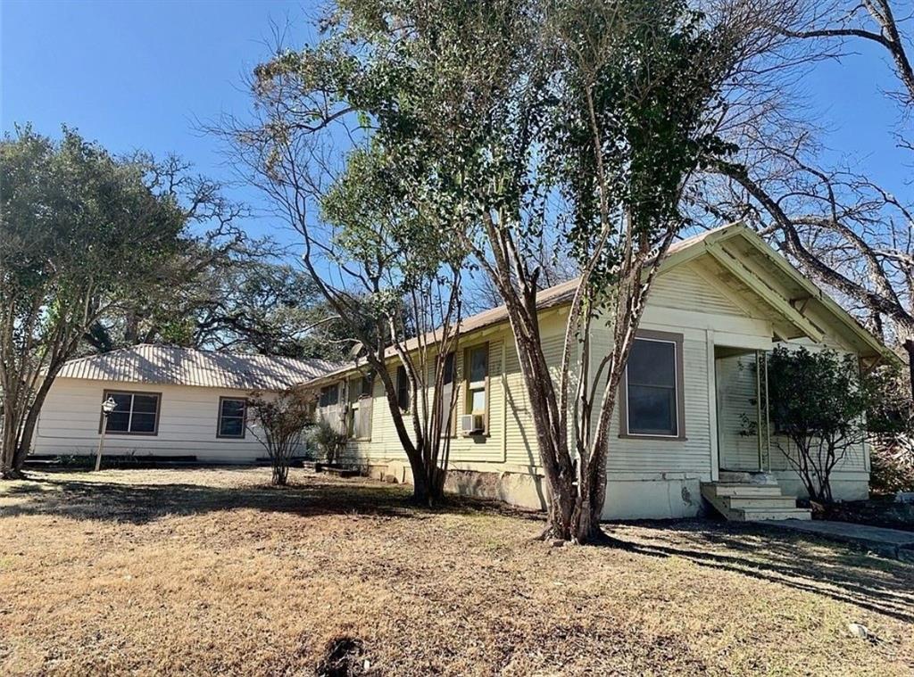 108 S Race Street Property Photo
