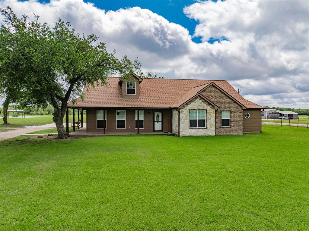 4055 Fm 2649 Property Photo 1