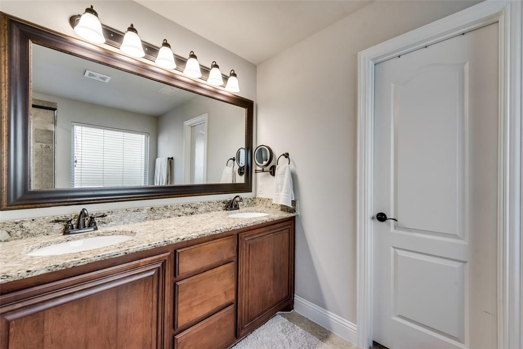 1003 Stanbridge Drive Property Photo 16