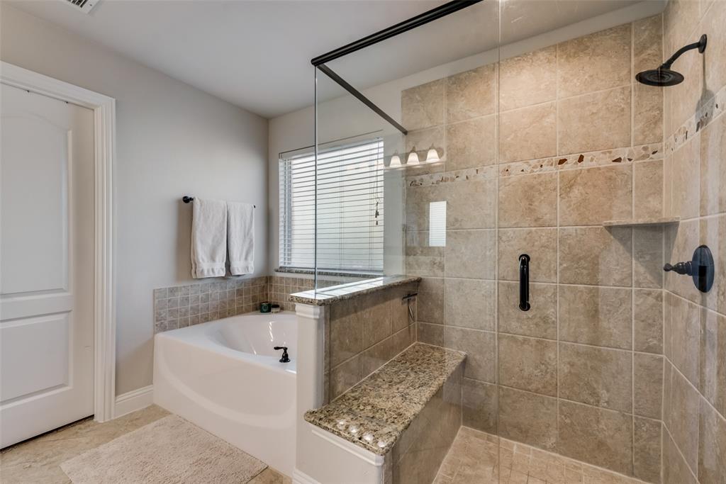 1003 Stanbridge Drive Property Photo 17