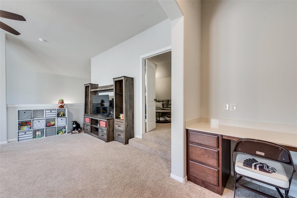 1003 Stanbridge Drive Property Photo 24
