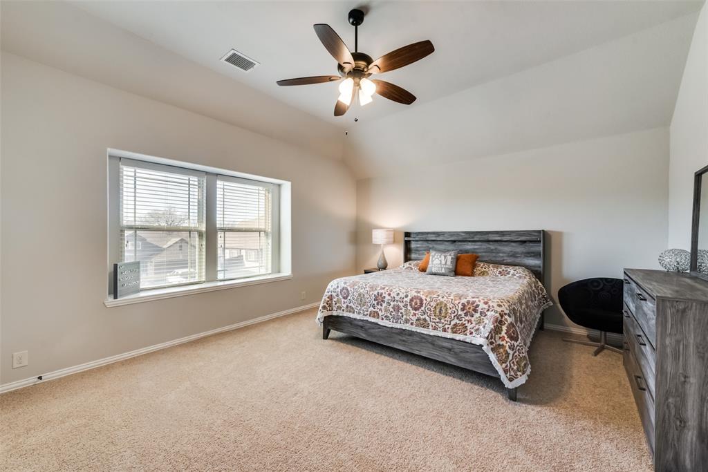 1003 Stanbridge Drive Property Photo 26