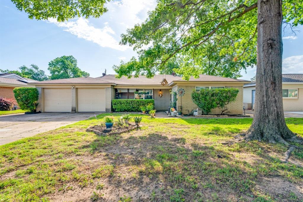1224 Simpson Drive Property Photo 1