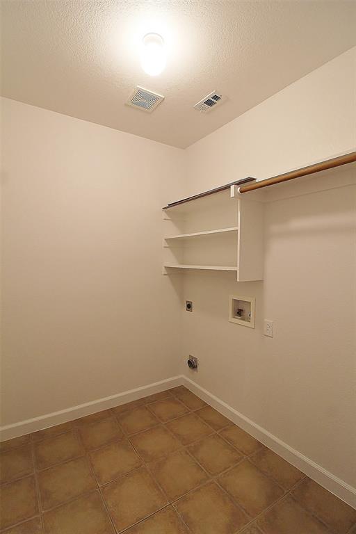 10453 Evening View Drive Property Photo 15