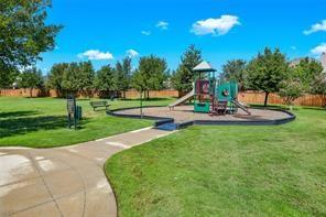 10453 Evening View Drive Property Photo 17