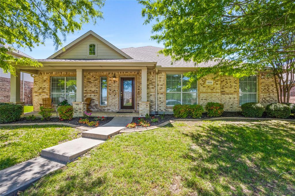 1559 Crystal Pass Property Photo 1