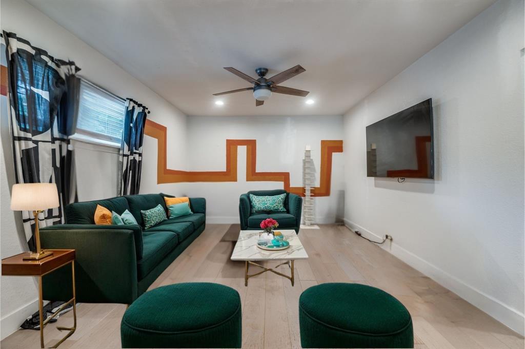 6257 Fenway Street Property Photo 1
