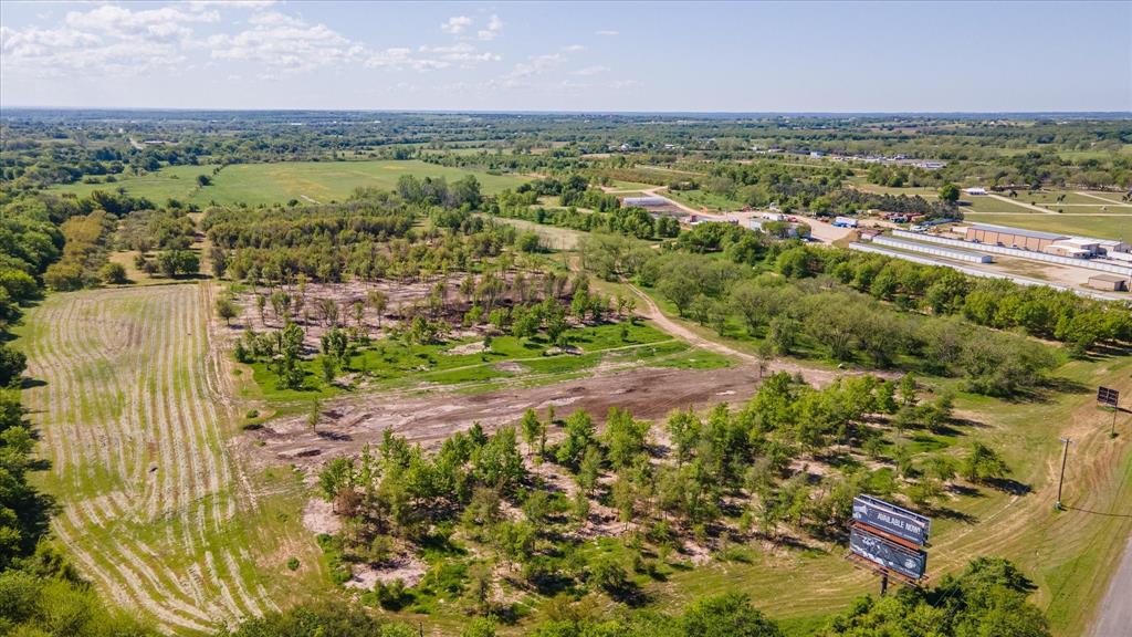 6407 S Us Highway 377 Property Photo 6