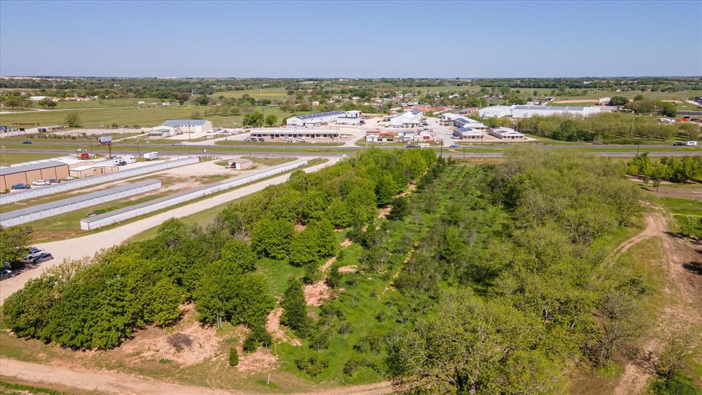 6407 S Us Highway 377 Property Photo 7